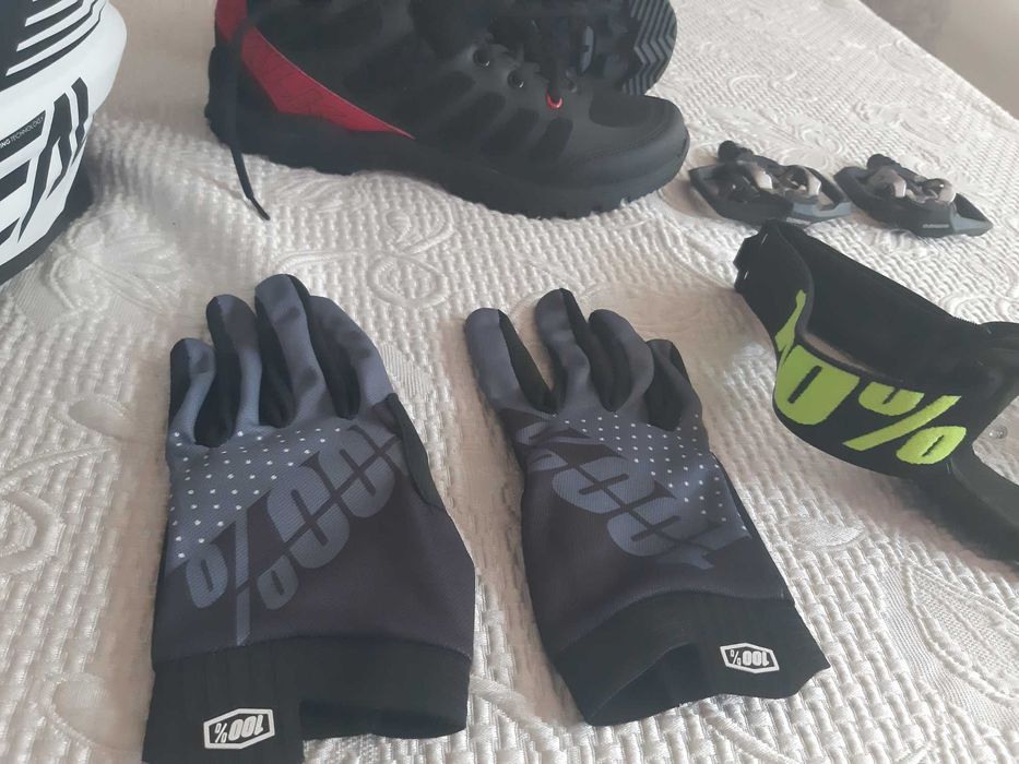 Аксесоари за колело