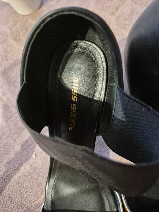 Дамски сандали MISS SIXTY