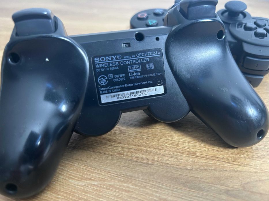 Controller DualShock 3 original Sony PS3 negru — acumulator NOU + cablu