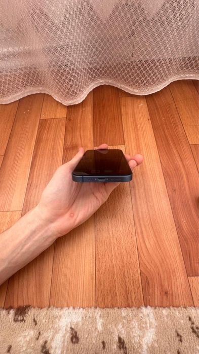 Айфон 13 128гб с гарантией….