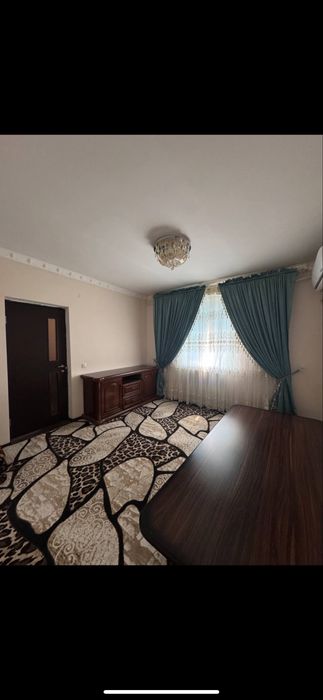 Янги Батош массивидан 2 сотих 3 хонали котедж хамма жихозлари бн