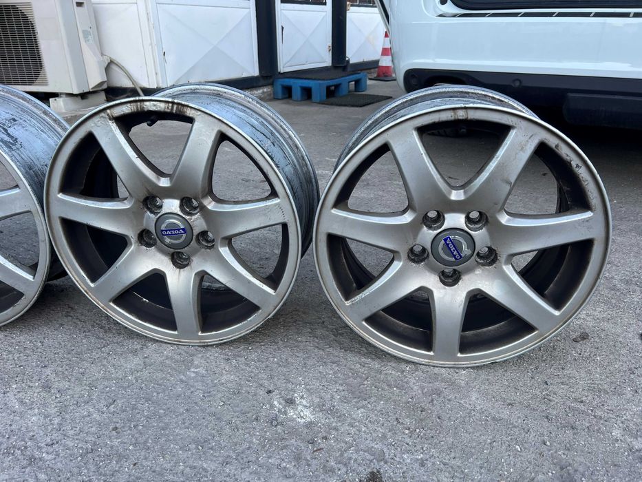 ОРИГИНАЛНИ алуминиеви джанти 16ки 7.0Jx16 ET50 5x108 от Волво/Volvo!!