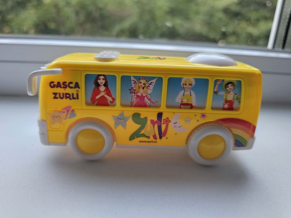 Autobuzul Zurli, Gasca Zurli