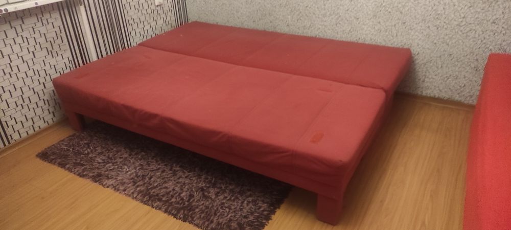 Разтегателен диван с ракла