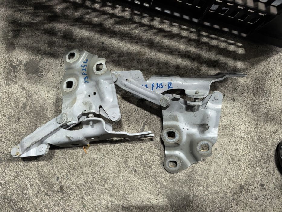 Панти за преден капак за BMW X3 F25