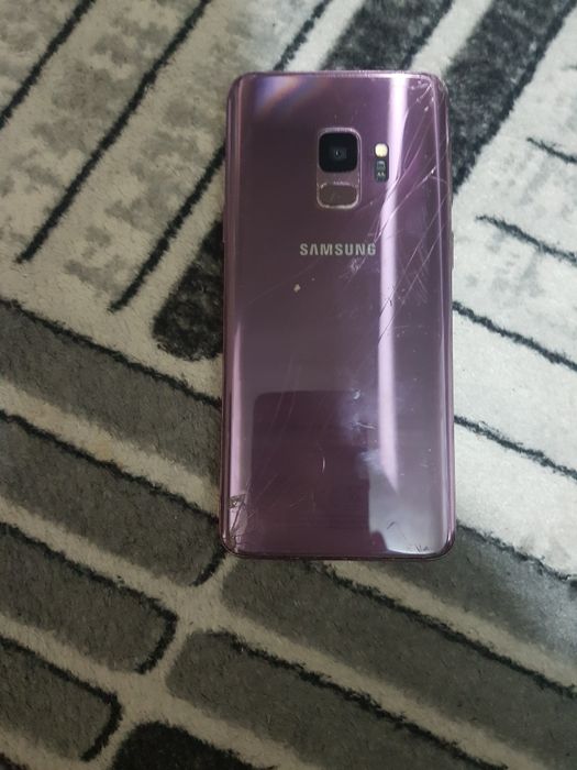 Vand samsung s9.