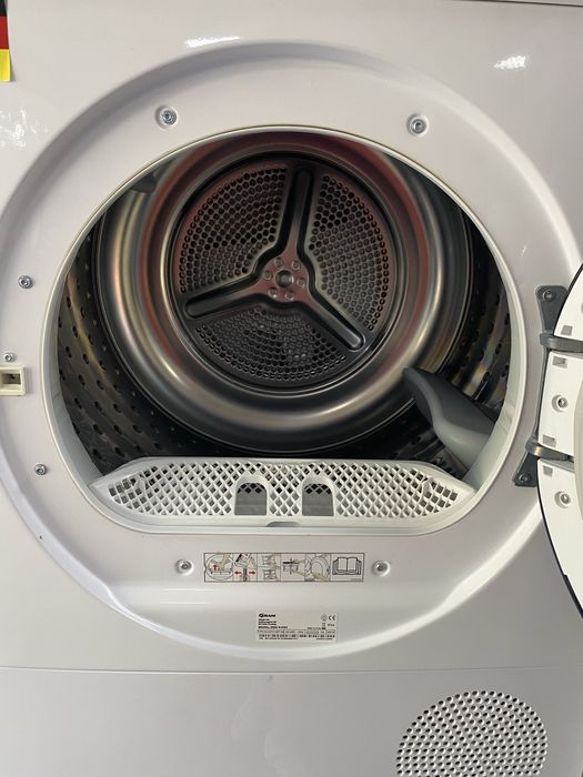 Сушилня с термопомпа Gram DDH 61093 9 kg.
