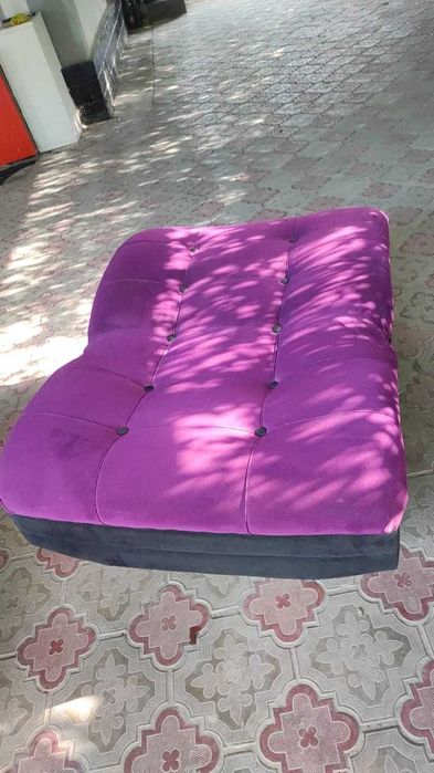 Диван б/у в отличном состояний