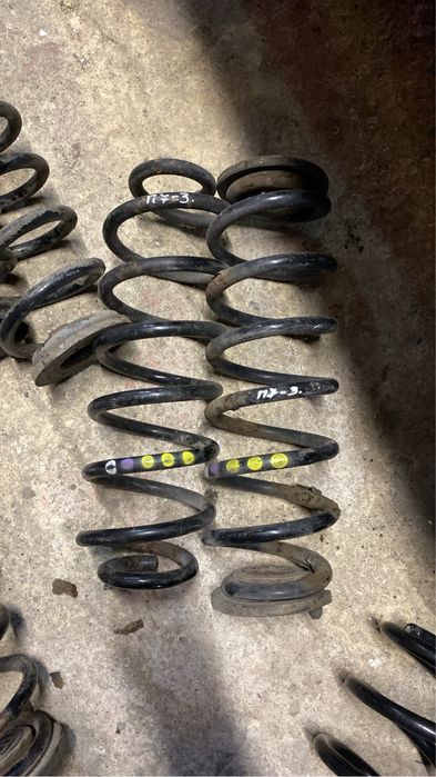 Задни пружини пасат б6,7 от 2005г до 2015г