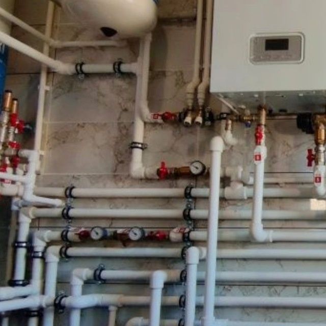 Сантехник мастер Дилшод 20 йил стаж