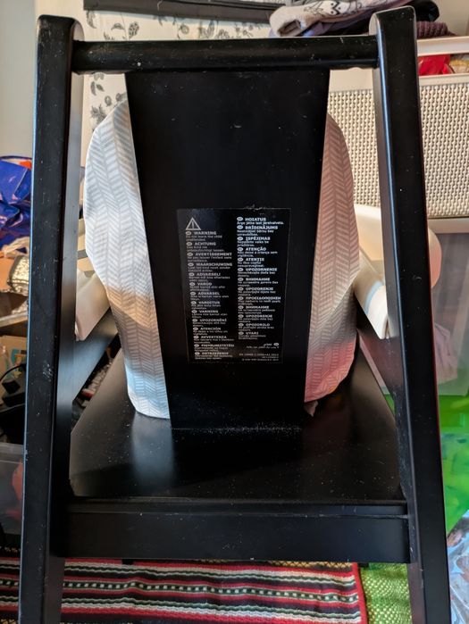 Scaun  masa bebe  Ikea