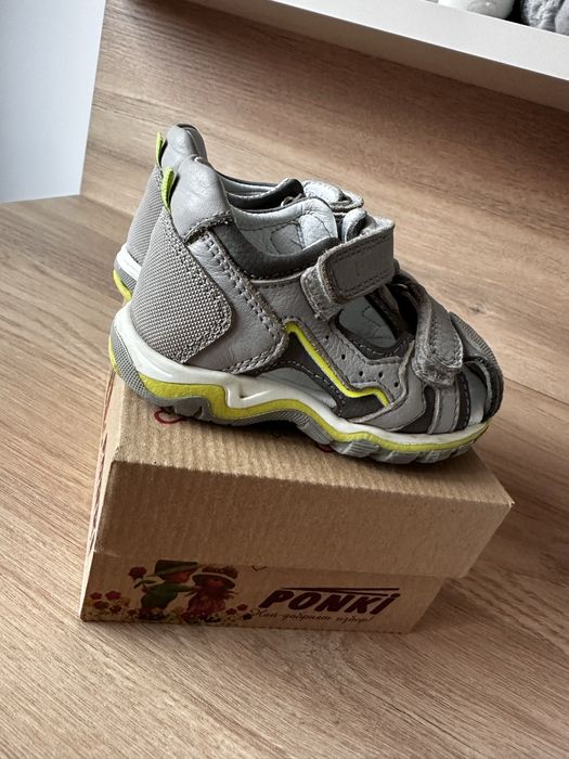 Летни сандали Ponki