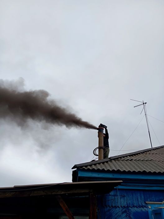Чистка дымохода.