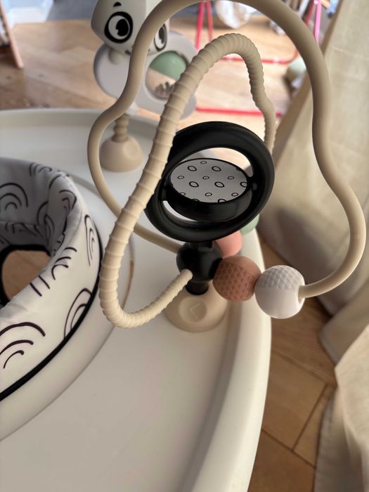 TINY LOVE Стационарен център за игра 5в1 HERE I GROW BLACK&WHITE DECOR