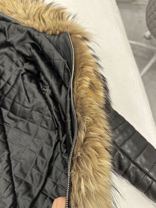 Кожено яке с естествен косъм от лисица