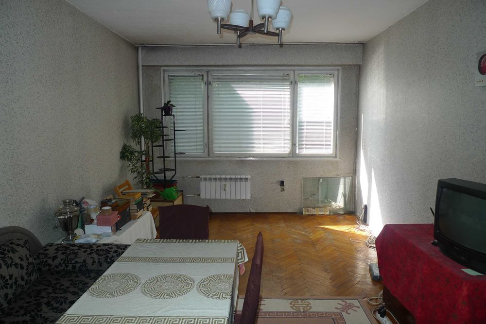 Продава се Тристаен апартамент в София, Дианабад - 75 кв.м за 2384 €/кв.м - Снимка #1