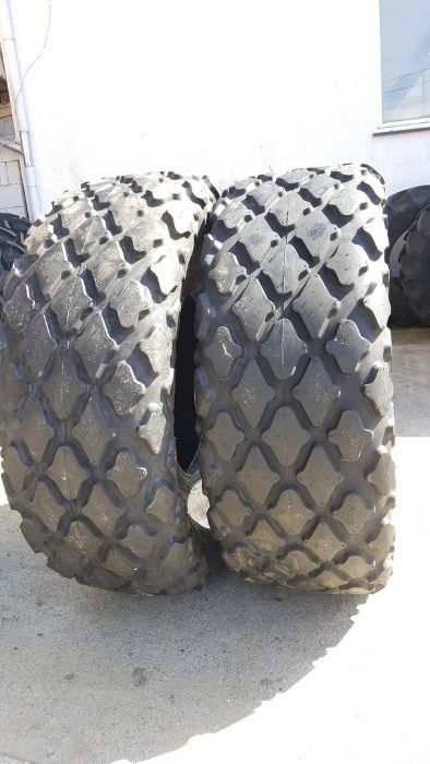 Anvelope noi 23.1-26 pentru cilindru compactor cauciucuri cu 14 PLY