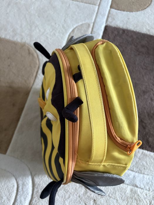 Troller Samsonite Bee pentru copii si ghiozdan scoala