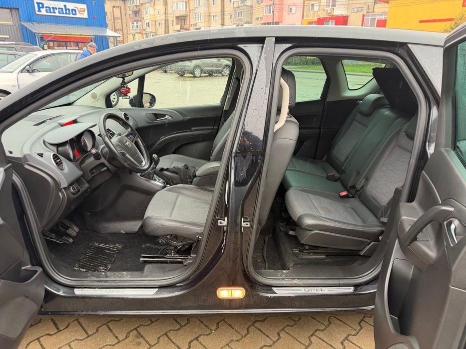 Vând Opel Meriva 2014