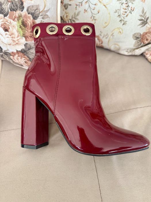 Елегантни Чисто нови дамски боти, цвят бордо #39