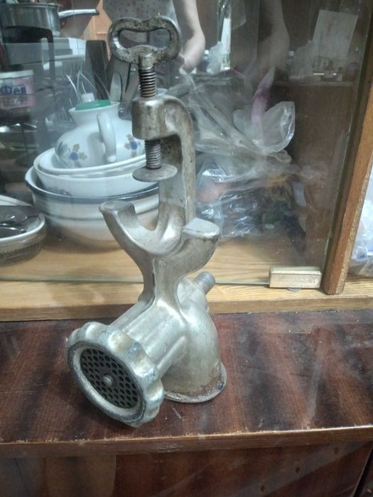 Мясорубка чугун СССР