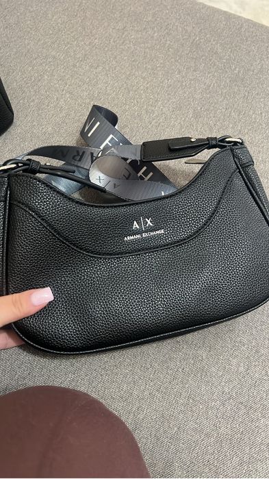 Сумки armani exchange