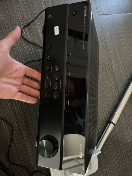Amplificator yamaha HTR-2064 pentru piese