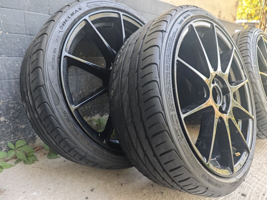 Диски Flow Forming c шиной Delmax PerformPro