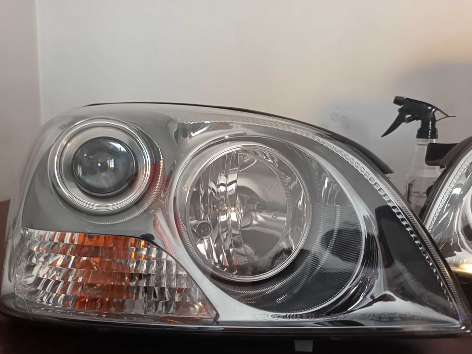 Фарове за Киа Маджентис 2008 год.