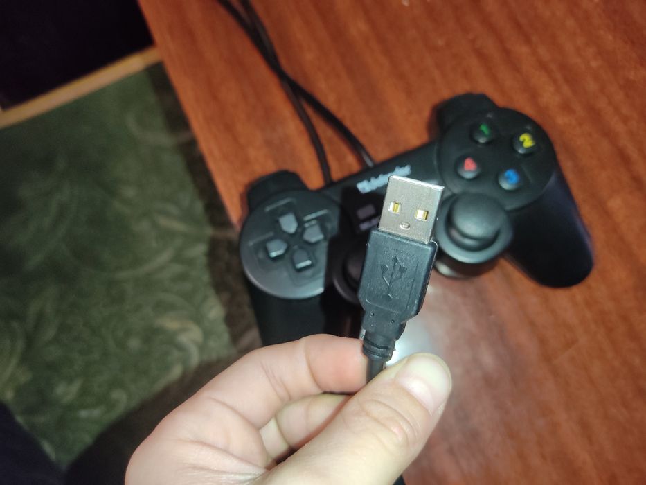 Продам проводной джойстик
