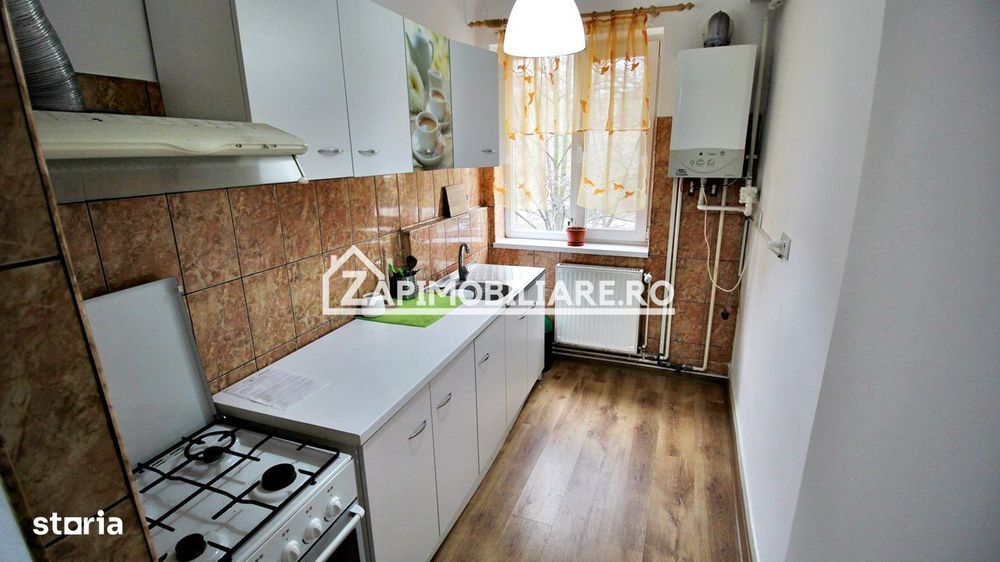 Apartament 2 camere, 1 pivniță, 55 mp,et 1,aproape de Centru