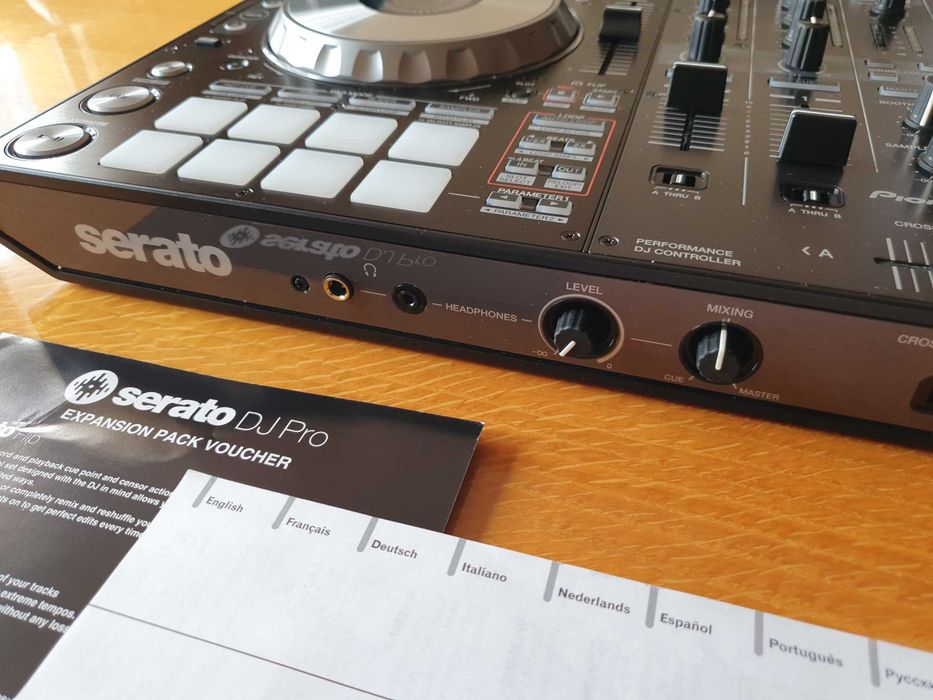 Pioneer DDJ-SX3 DJ контролер + hard case + DECKSAVER