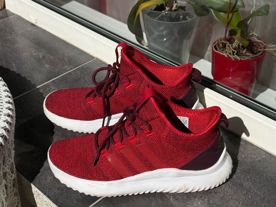 Червени маратонки Adidas Cloudfoam 42 2/3