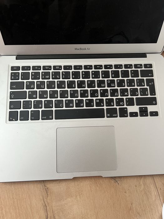 Macbook Air 13 (mid 2012, Intel Core i5)