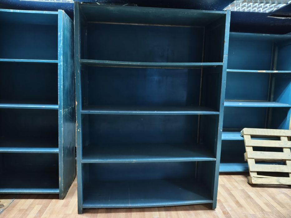 Продам шкафы стеллажи полки