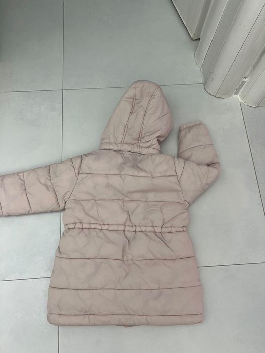 Vand geaca roz pentru fete 3-8 ani