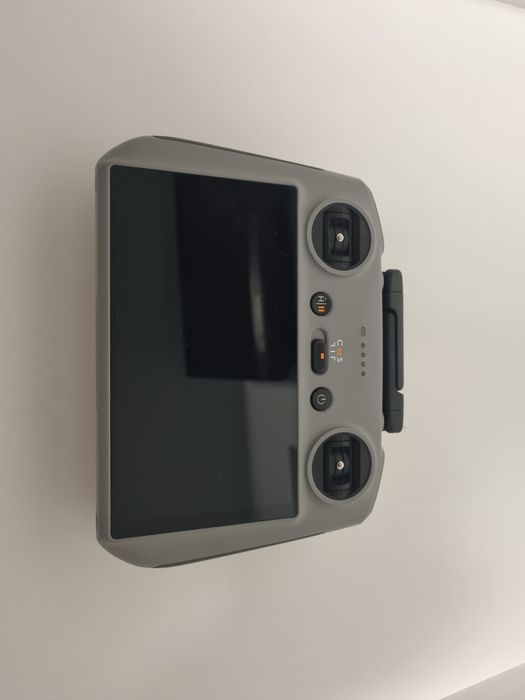 DJI mini 4 pro.