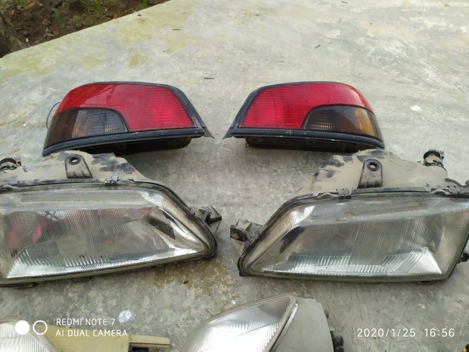 Фарове и части за Peugeot 306 1994г.