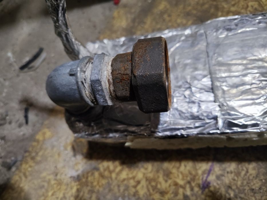 Пластичнчат топлообменник фреон вода!