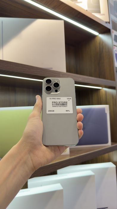 iphone 15 pro max naxtka
