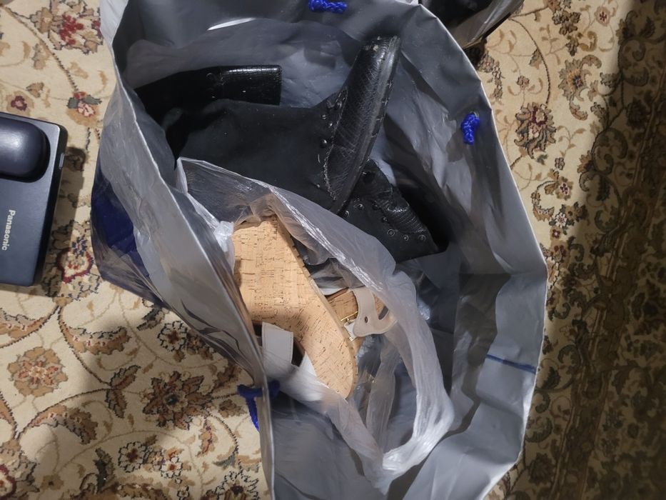 Продам вещи 2000 тенге