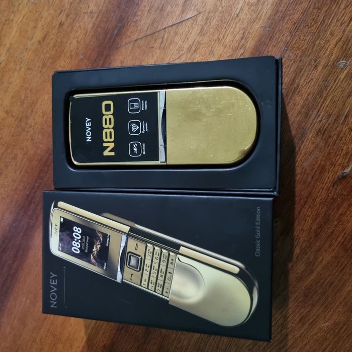 Movey N880 tugmali telefon