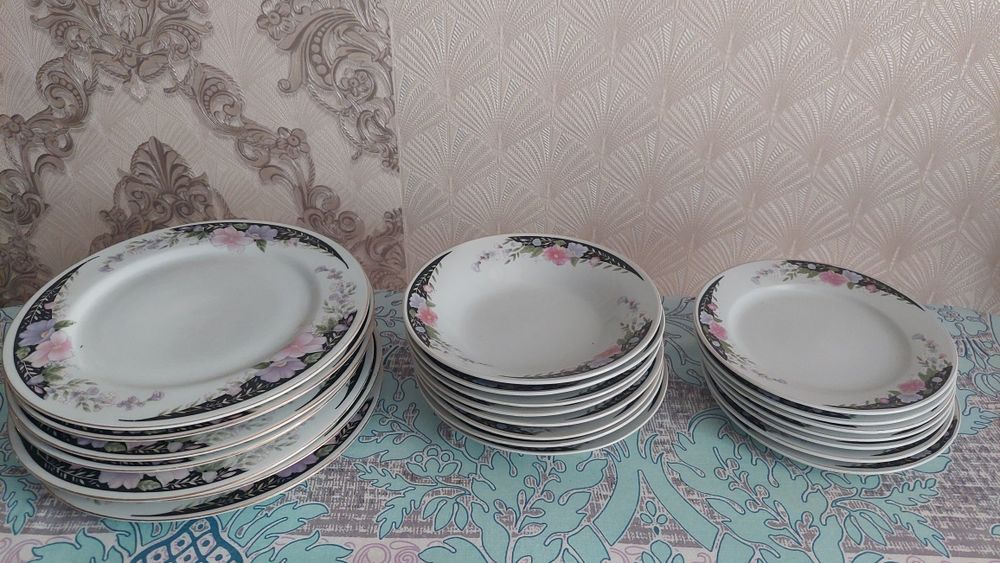 Набор посуды для дачи.