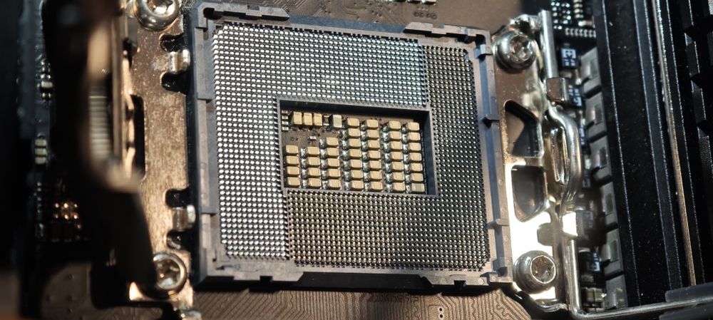 Placa de baza mini ITX Asus Z790-i