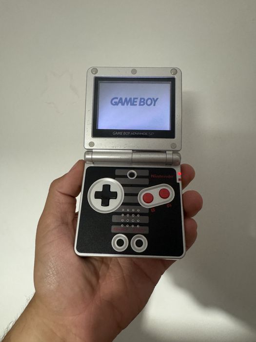 Gameboy Advance SP! Carcasa originala!  Modrel rar!