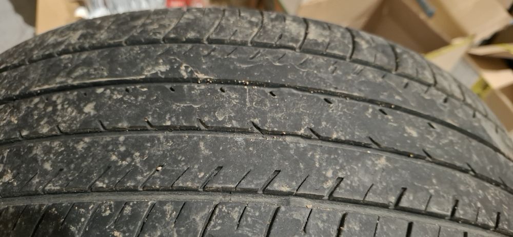 Шины летние YOKOHAMA R17