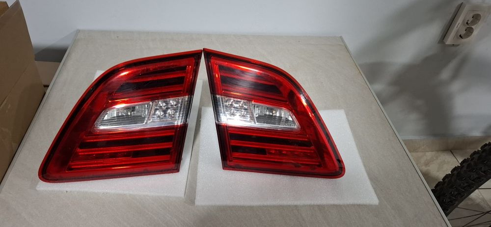 Стопове за багажника ляв и десен на мерцедес мл 350 w166 , за Части