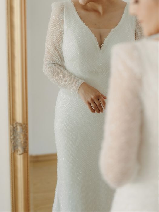 Vand rochie de miresa