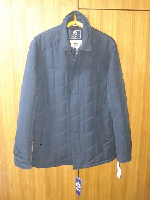 Продам  куртку новую Турция