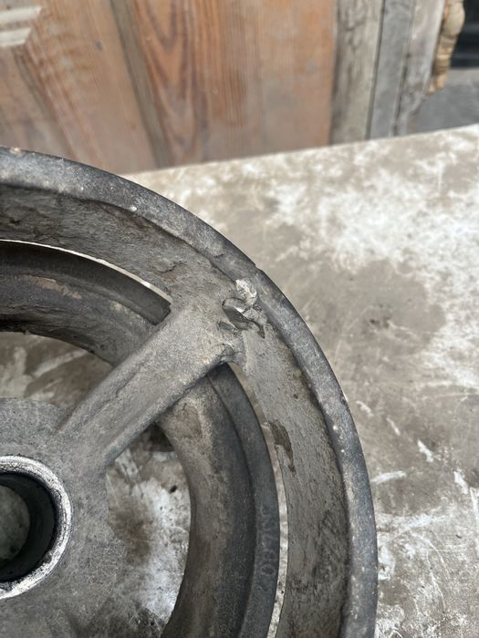 Шкив коленвала 3.7 Jeep